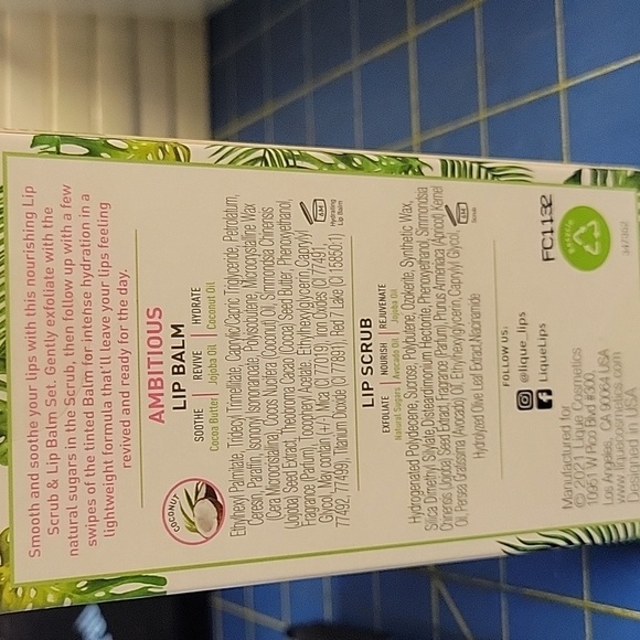 Lique Lip Balm 6g & Scrub 4g Kit NIP - Ambitious - Picture 4 of 4